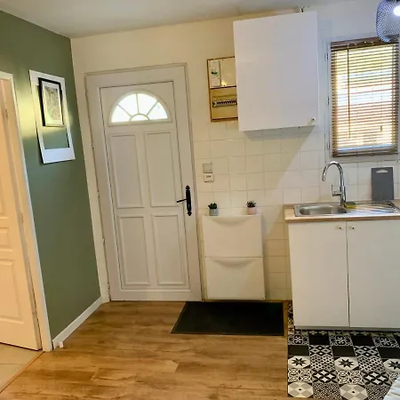 Superbe appartement avec parking gratuit sur place Saint-Denis  Extérieur photo